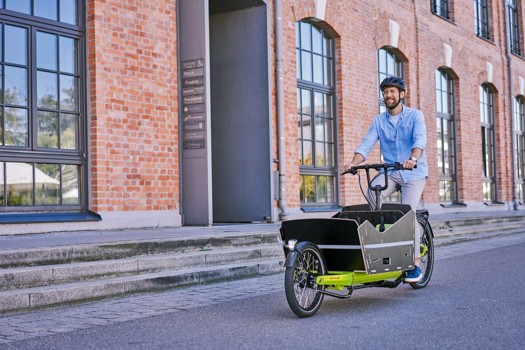 Kettler en DOCKR werken sinds 2021 samen aan het verduurzamen en efficiënter maken van zakelijke mobiliteit in Europa.